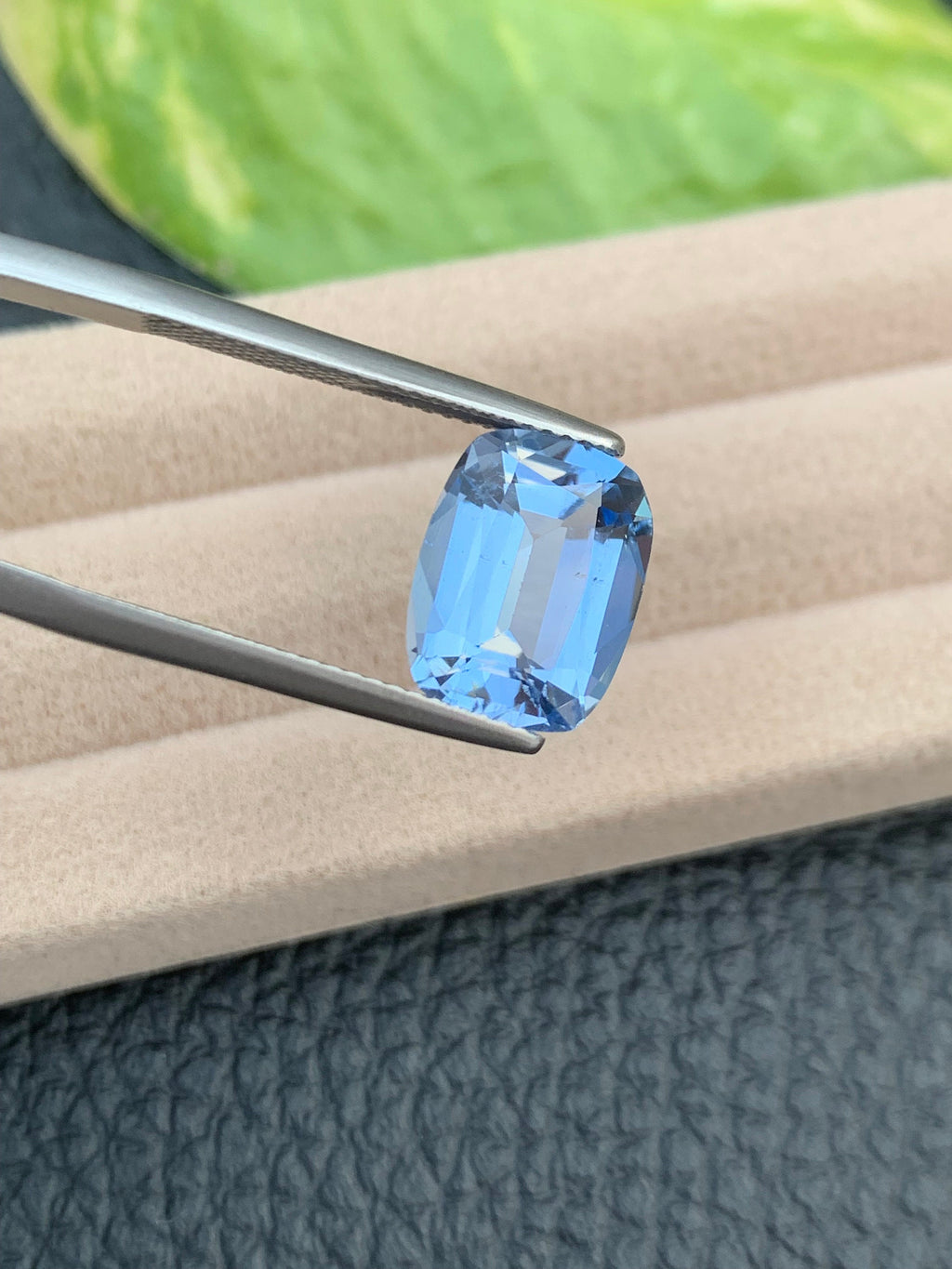 Santa Maria Aquamarine Gemstone: 4.80 CT Deep Blue Cushion Cut