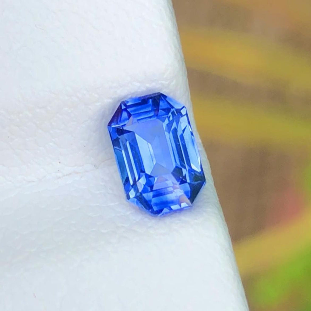 Royal Blue Sapphire 1.07ct -Octagonal Cut – Madagascar