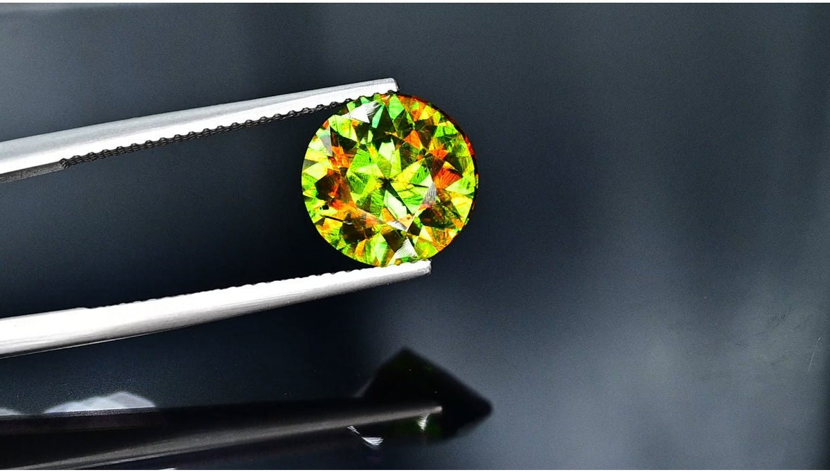 4.20 Carat Nugget Green Chrome Sphene Gemstone: Loose Stone