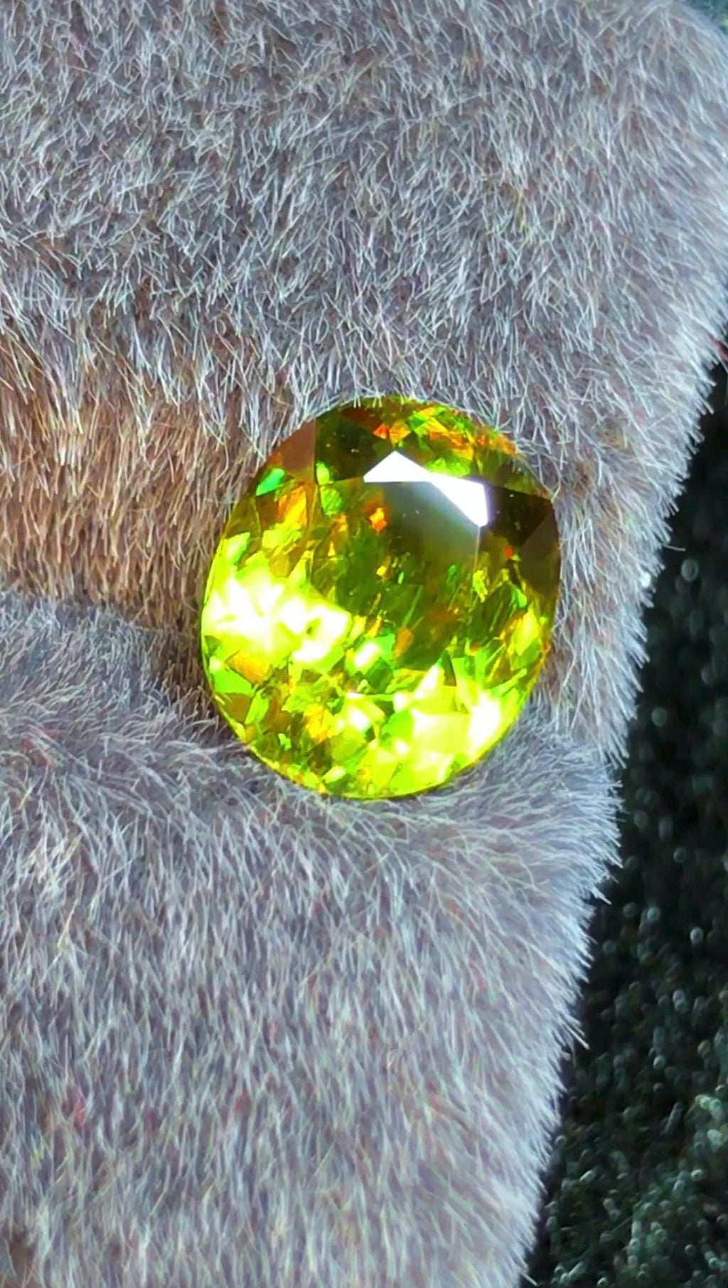 Chrome Sphene 2.10ct Oval Cut | Skardu Pakistan