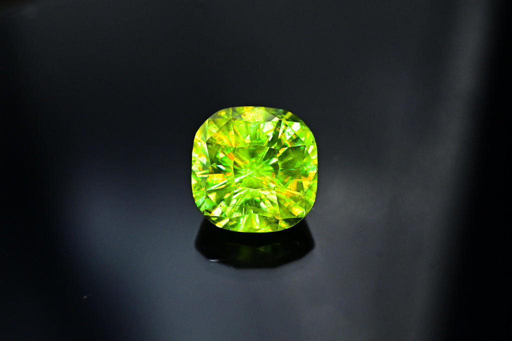 Natural Green Sphene Gemstone: 8.35 CT Cushion Cut Jewelry Stone