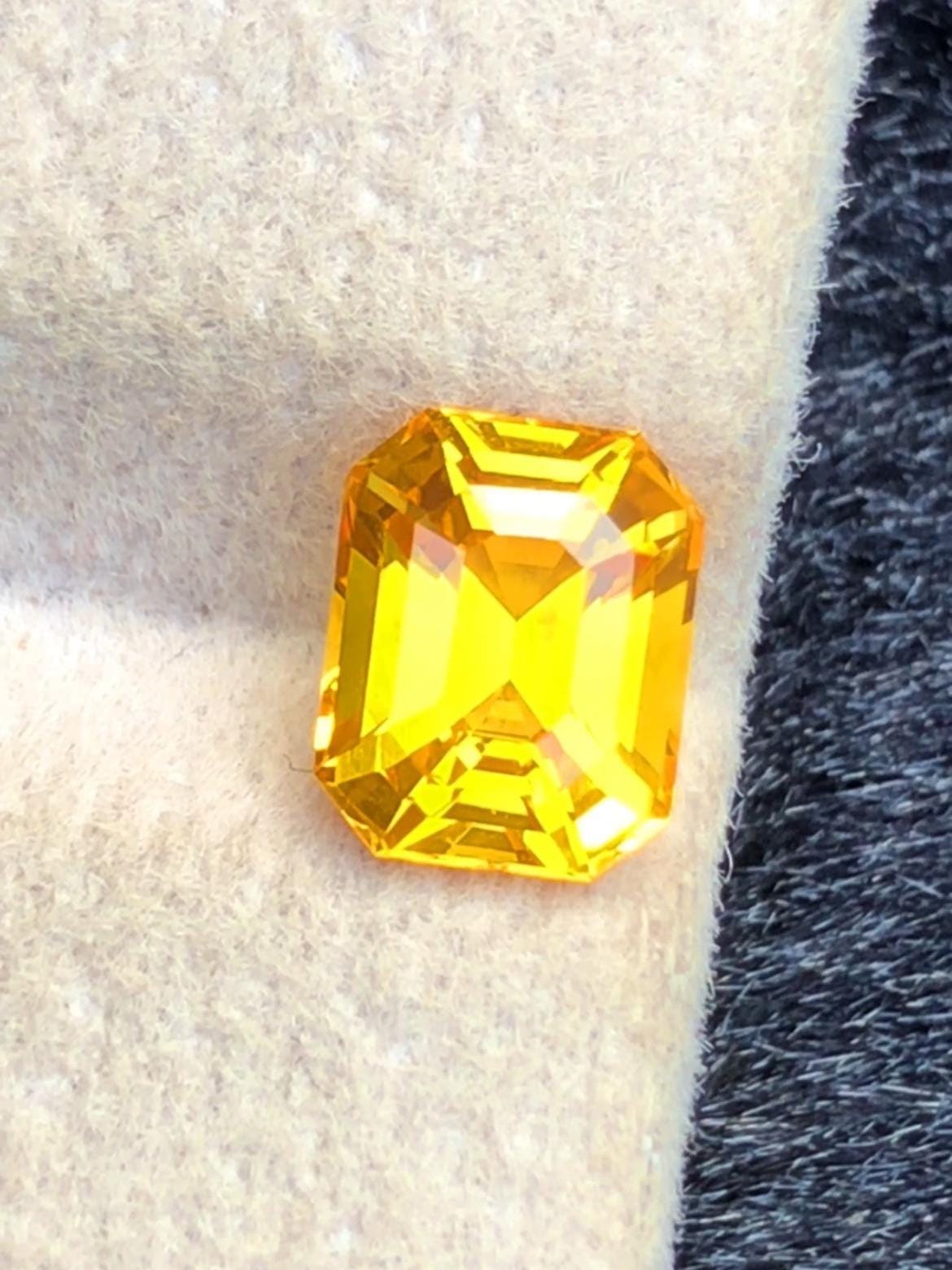 Yellow Sapphire 1.56ct Emerald Cut – Vibrant Gem from Sri Lanka