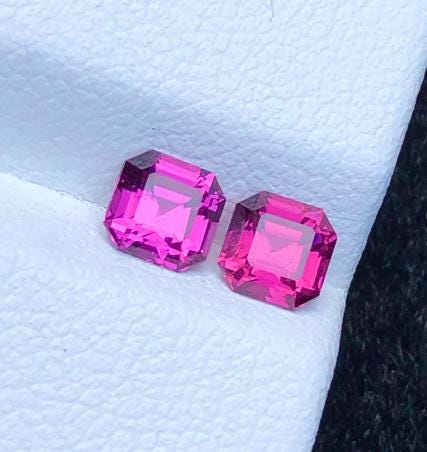 Malaya Garnet Pair 1.25 ct Asscher Cut – Vibrant Peach-Pink Color