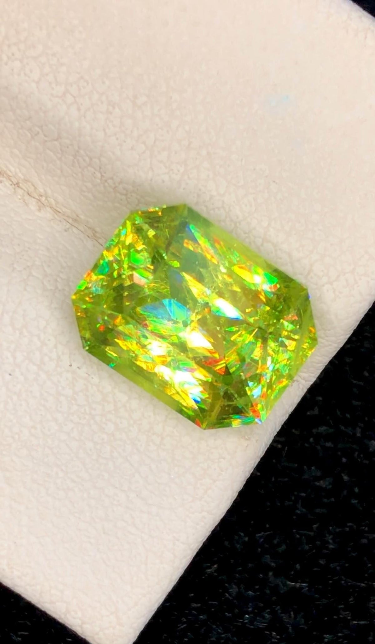 Natural Apple Green Sphene Gemstone – Fancy Cut, 6.30 Carats (Madagascar)