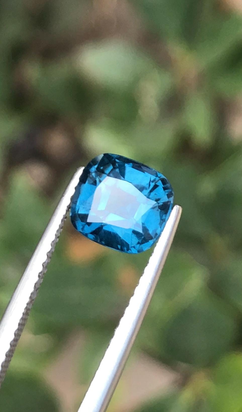 Cobalt Blue Spinel Gemstone: 2.05 CT Flawless Cushion Cut