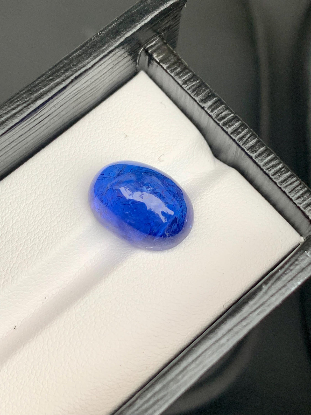 AAA Tanzanite Cabochon: Loose December Birthstone, Jewelry Making (16.40 Carat)