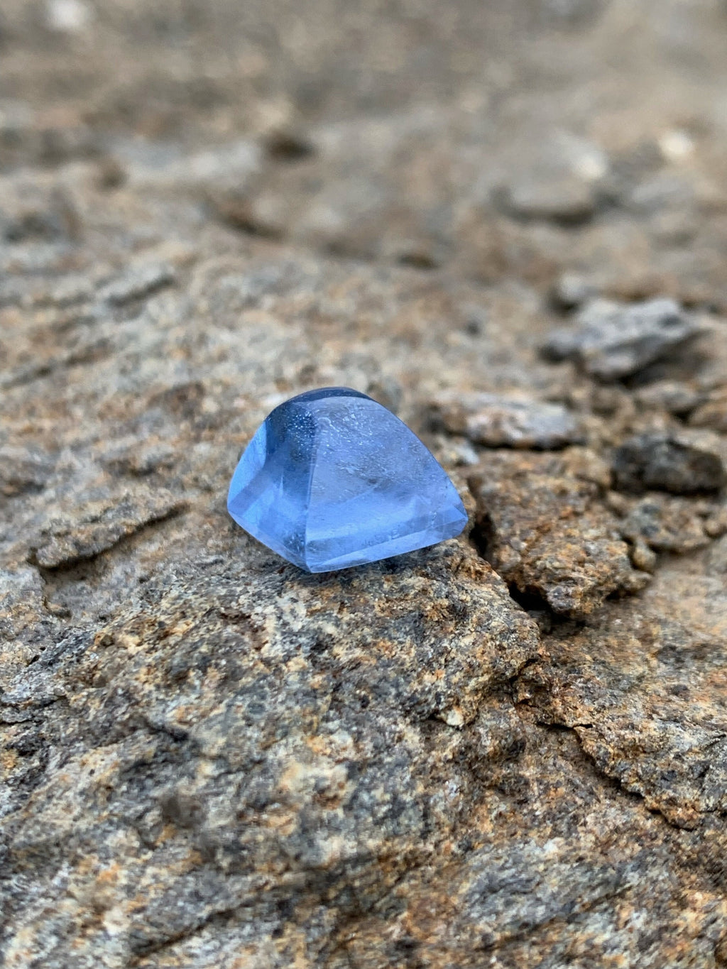 Mariner Blue Aquamarine Sugarloaf Cabochon: March Birthstone, 15.70 CT