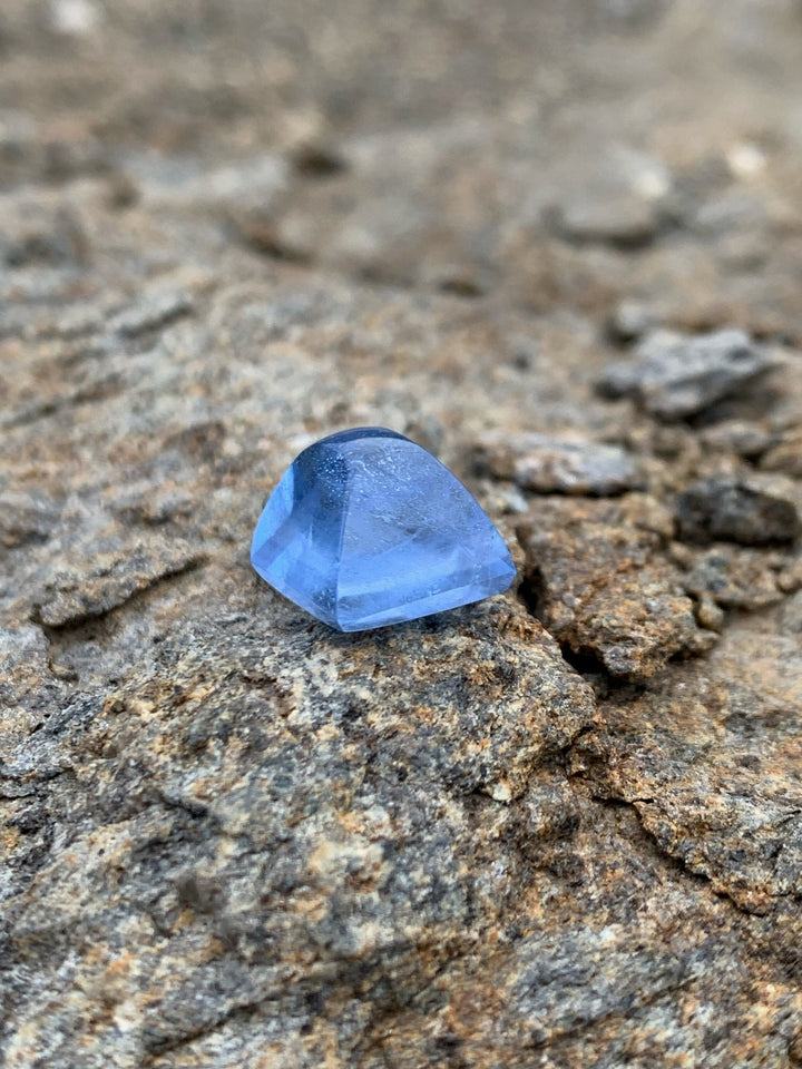 Mariner Blue Aquamarine Sugarloaf Cabochon: March Birthstone, 15.70 CT