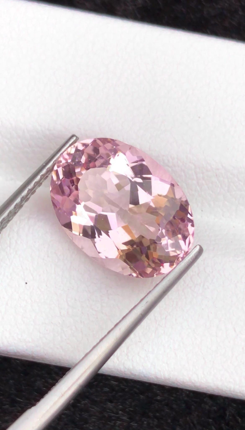 Pink Morganite 5.50ct Oval Cut – From Pakistan