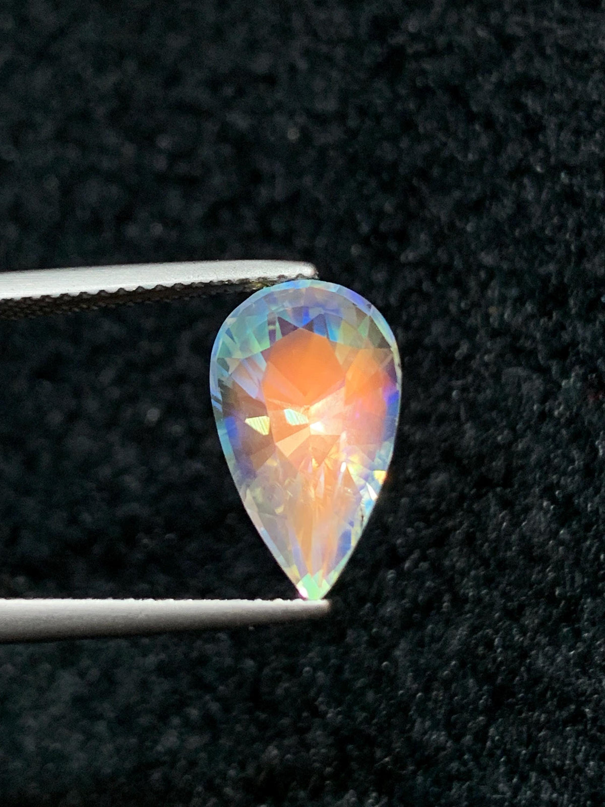 Rainbow Moonstone Gemstone: Pear Shape, VVS Clarity, Madagascar Origin