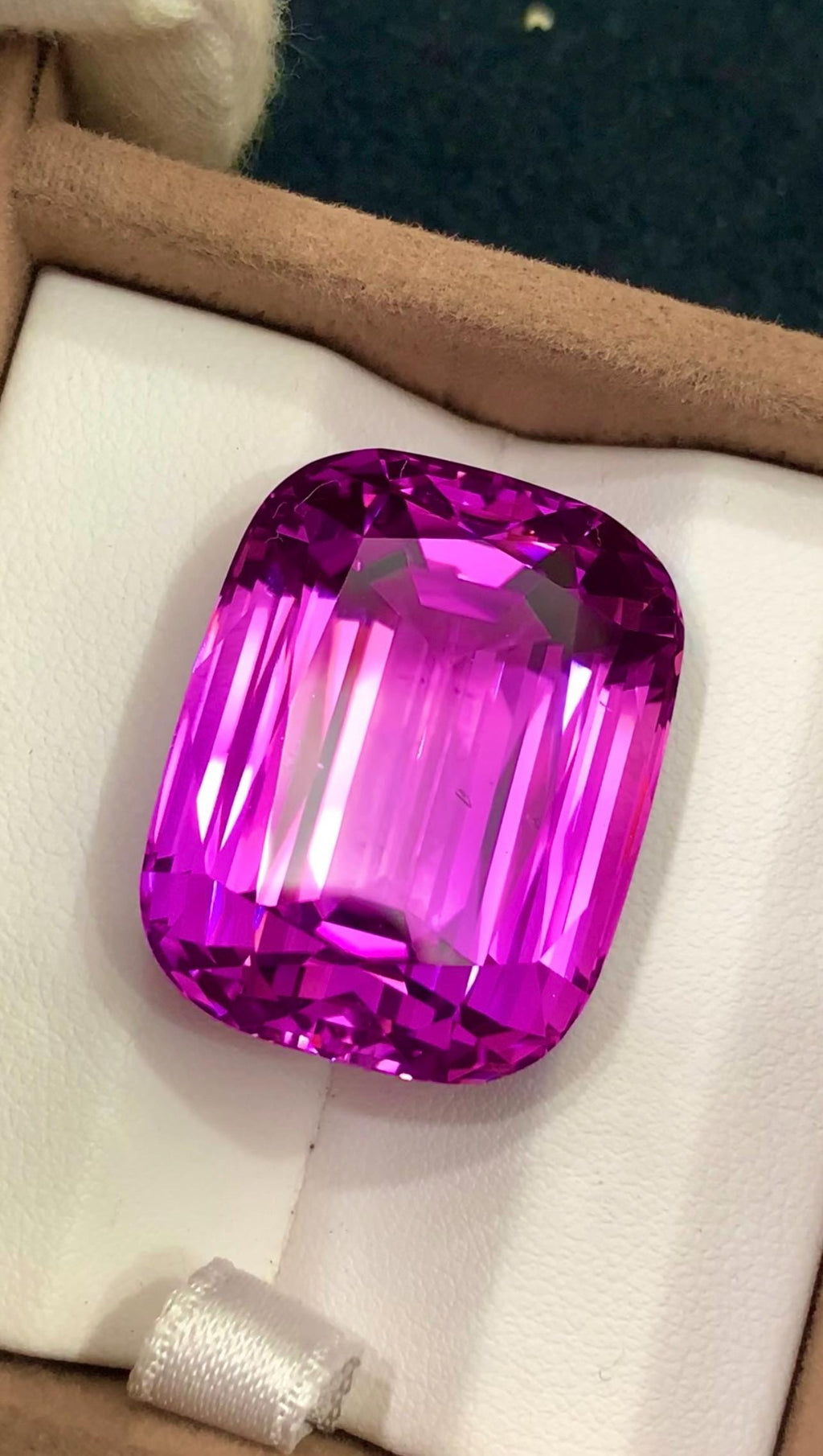 Pink Kunzite 85.85ct Cushion Cut Gemstone from Afghanistan – Elegant Sparkling Pink Gem