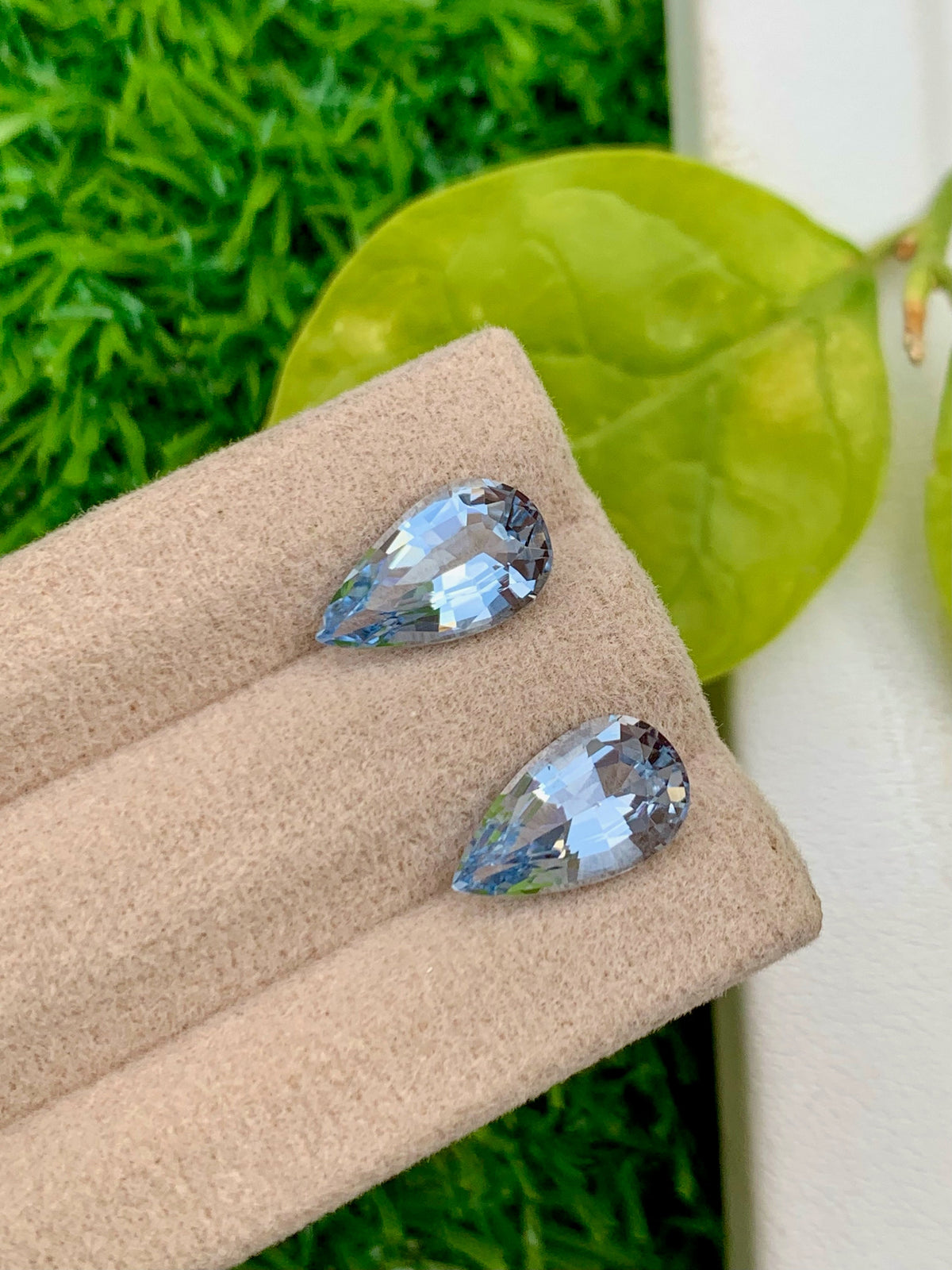 Santa Maria Aquamarine Gemstone Pair: Pear Cut Beryl, 3.70 CT