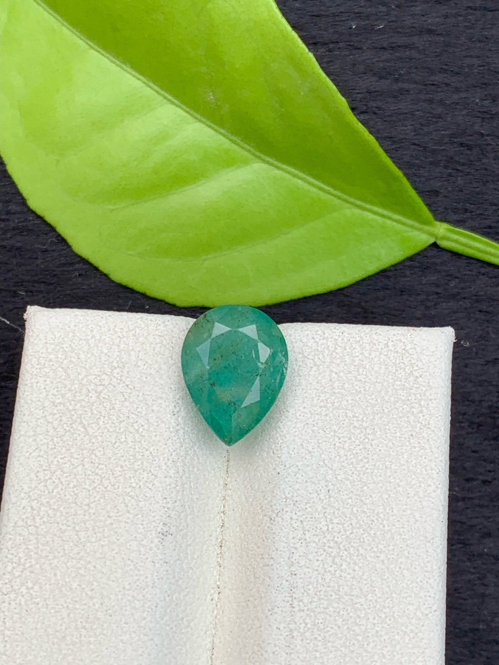 Natural Pear Cut Emerald Gemstone: 2.90 Carats, Zambia Origin