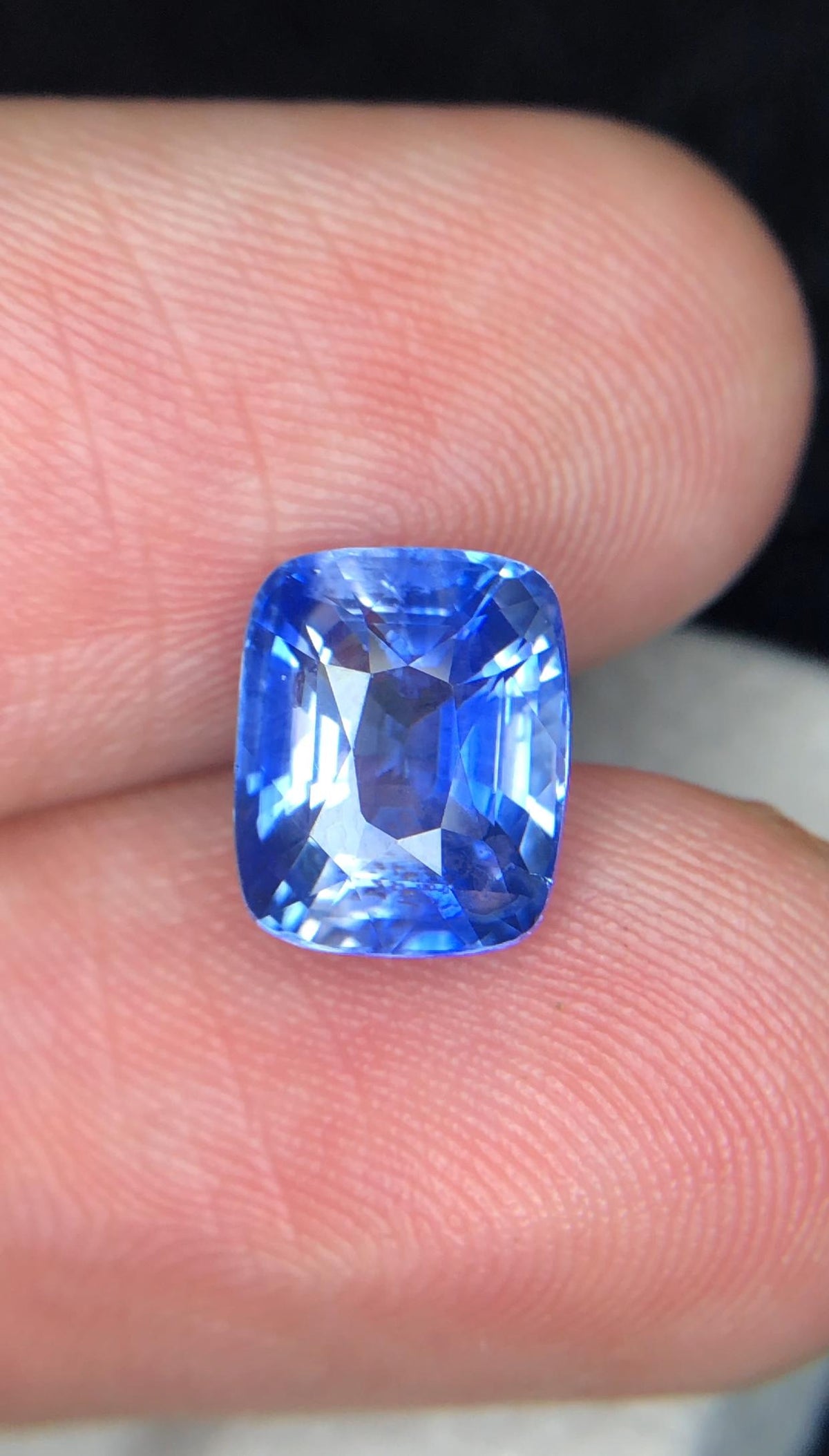 Blue Sapphire 3.60ct cushion Cut –  Sri Lankan Sapphire