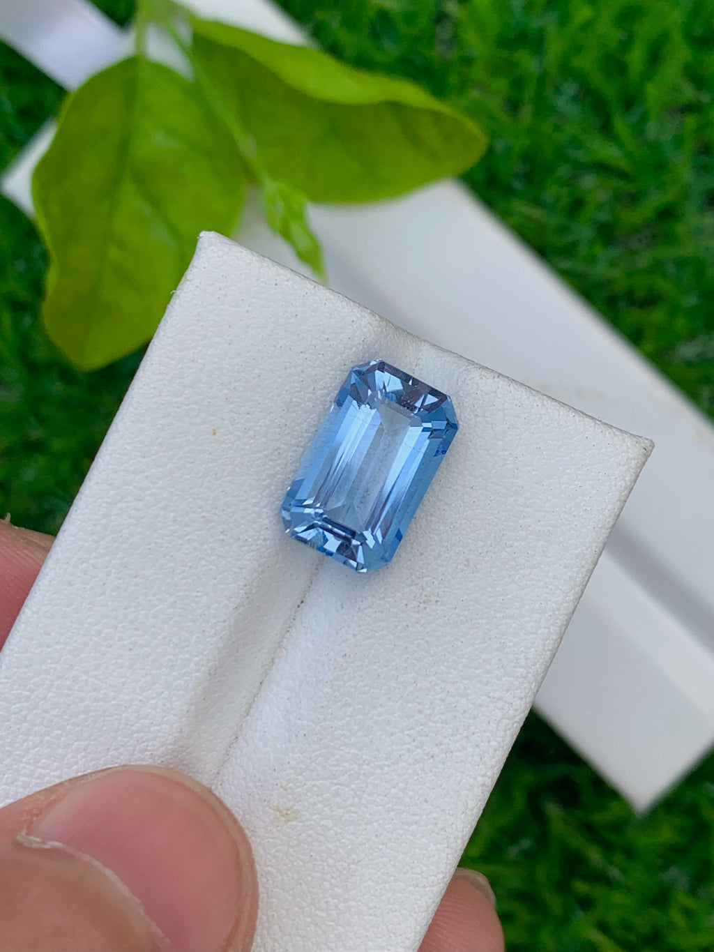 Santa Maria Aquamarine Gemstone: 4.80 CT Emerald Cut Ring Stone