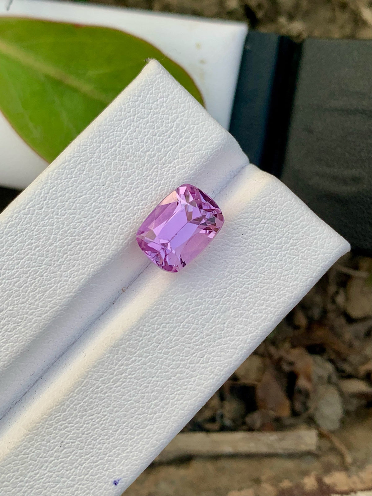 Lavender Pink Kunzite Gemstone: 5.10 CT Cushion Cut, Afghanistan