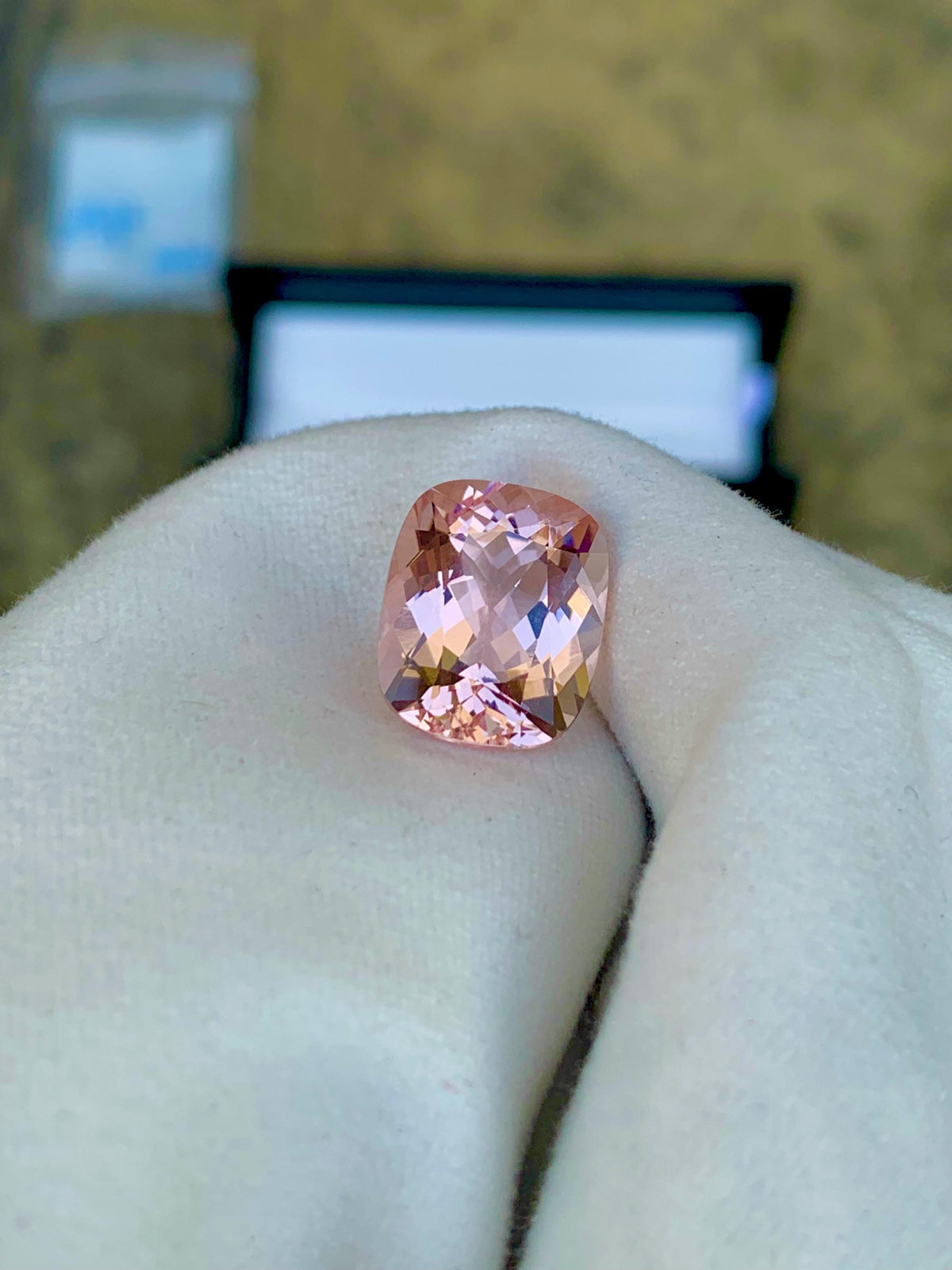 Pink Morganite Gemstone: Cushion Cut, 8.79 CT, Loupe Clean