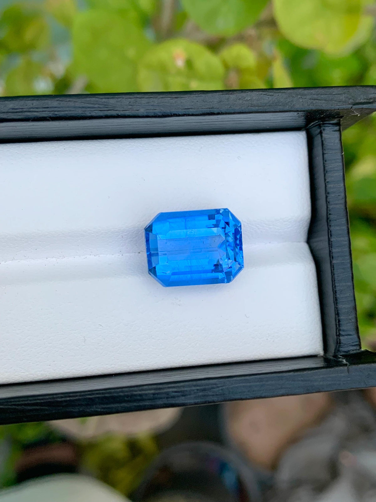 Santa Maria Aquamarine Beryl Gemstone: Emerald Cut Crystal Blue (15|12|10 MM)