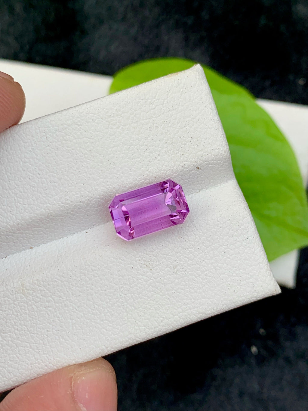 Emerald Cut Kunzite Gemstone: 6.55 CT Magenta Loose Stone