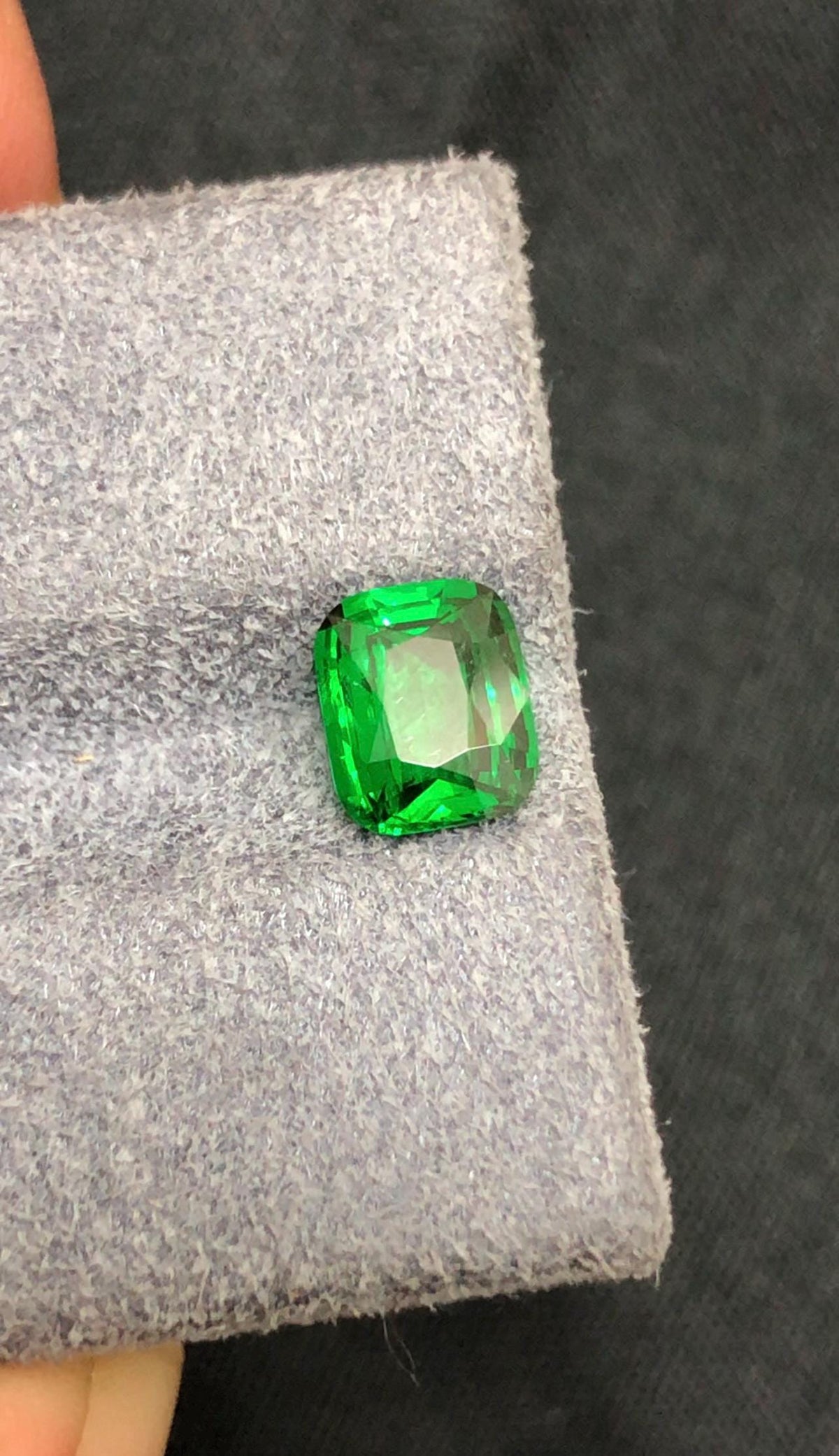 Tsavorite Garnet 1ct Cushion Cut Green Gemstone Tanzania Fine Collector Stone