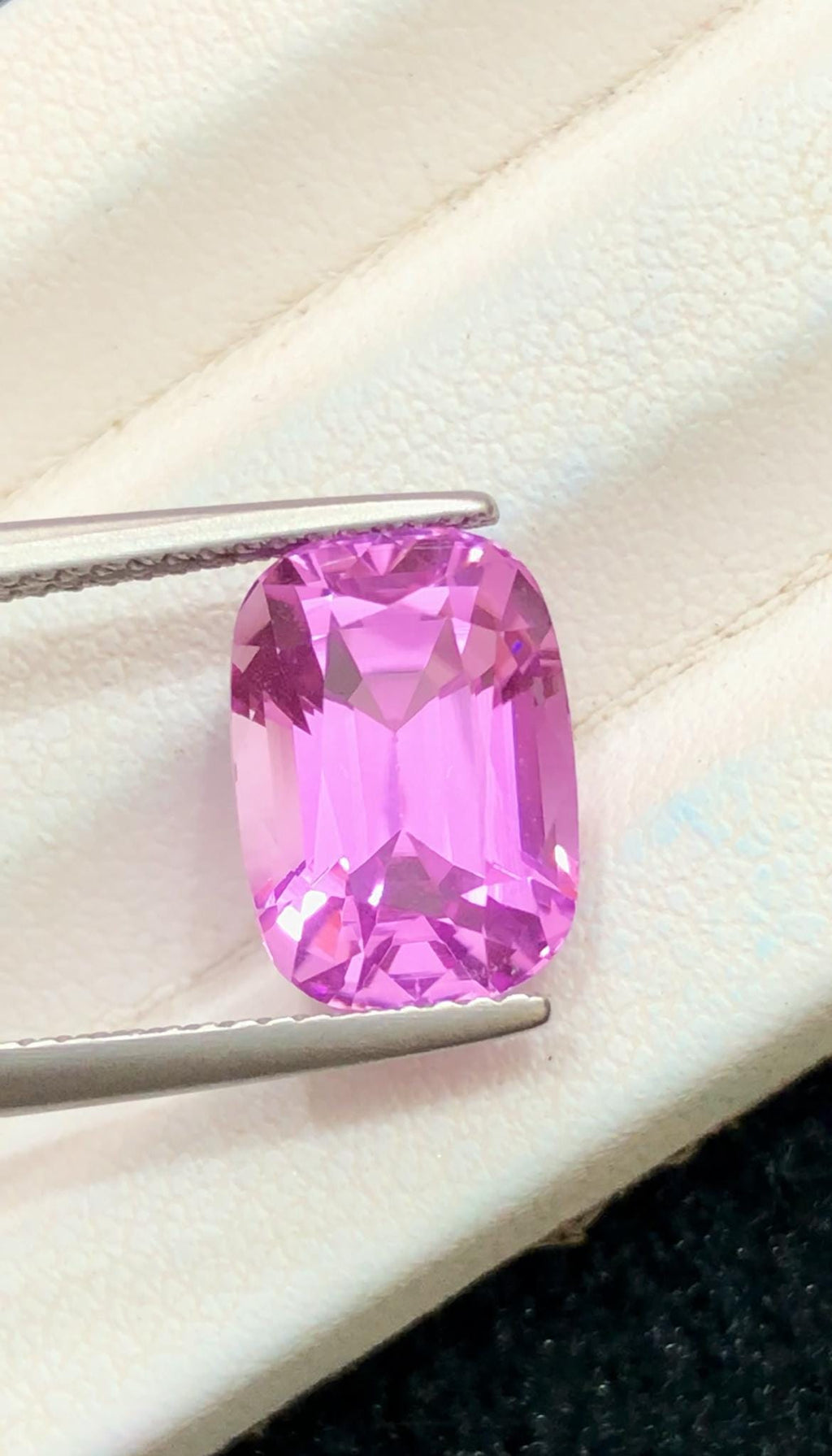 Pink Kunzite 5.55ct Cushion Cut – Afghanistan – Vibrant Pastel Pink Gemstone