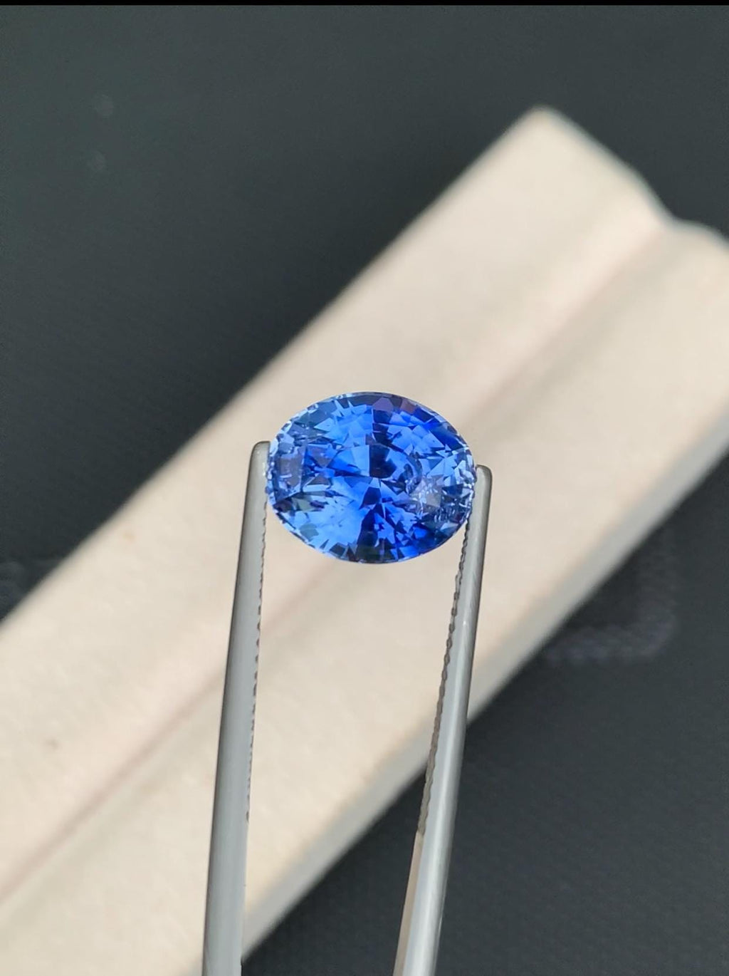 Certified 6.08 Carat Oval Blue Sapphire Gemstone: Jewelry/Astrology