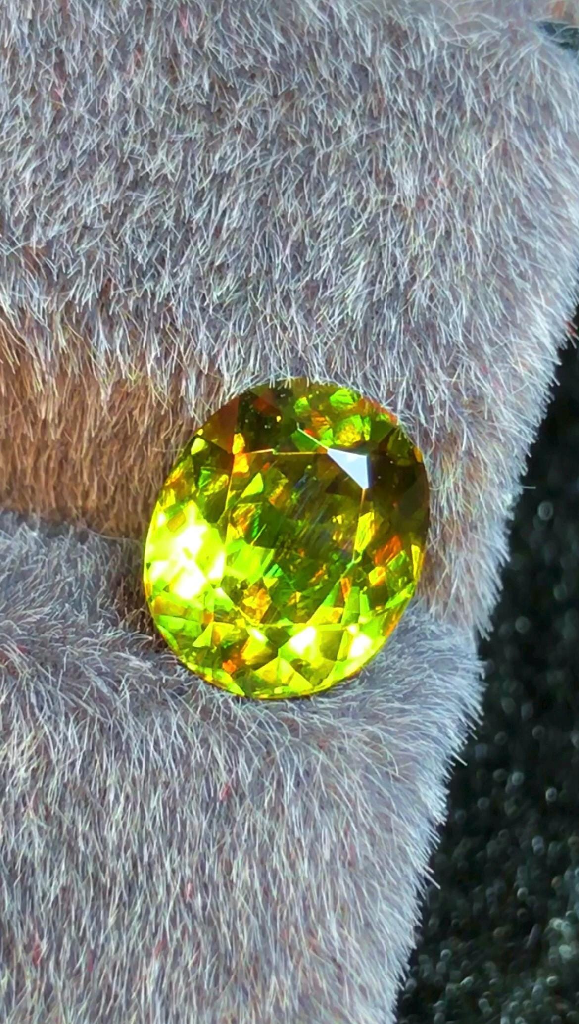 Chrome Sphene 2.10ct Oval Cut | Skardu Pakistan