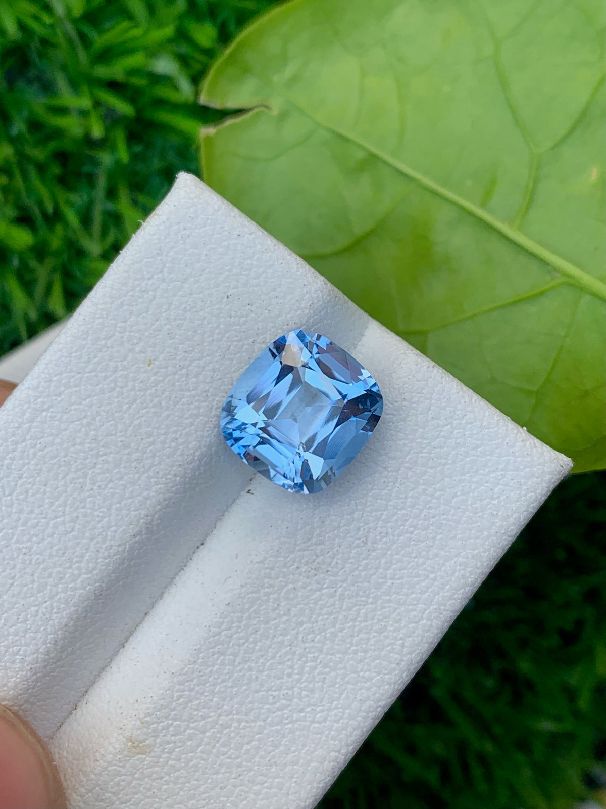 Santa Maria Aquamarine Gemstone: 3.60 CT Deep Blue Cushion Cut