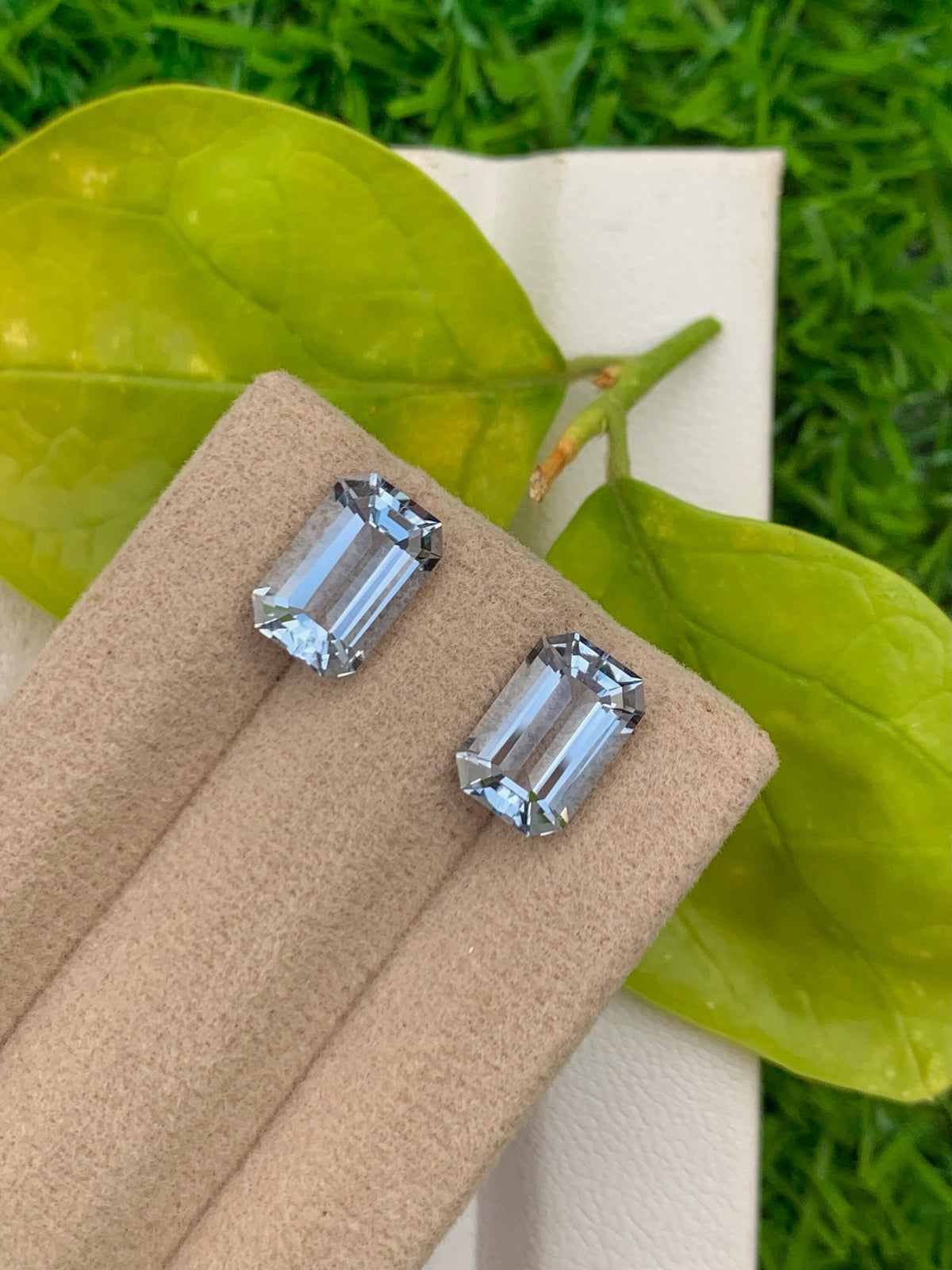 Santa Maria Aquamarine Gemstone Pair: Emerald Cut Beryl, 4.05 CT