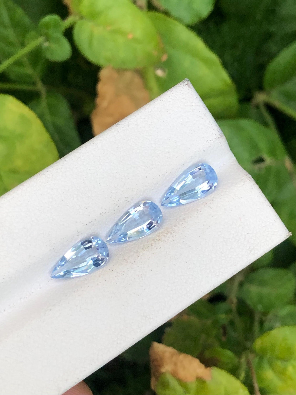 Santa Maria Aquamarine Gemstone set: Pear Cut Beryl, 3.30 CT