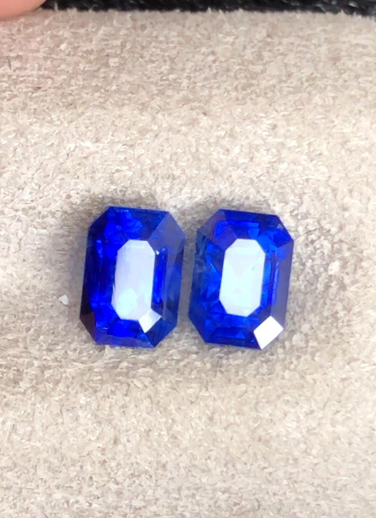Certified Royal Blue Sapphire pair 1.48 ct emerald Faceted Cut – sarilankan Origin Certified