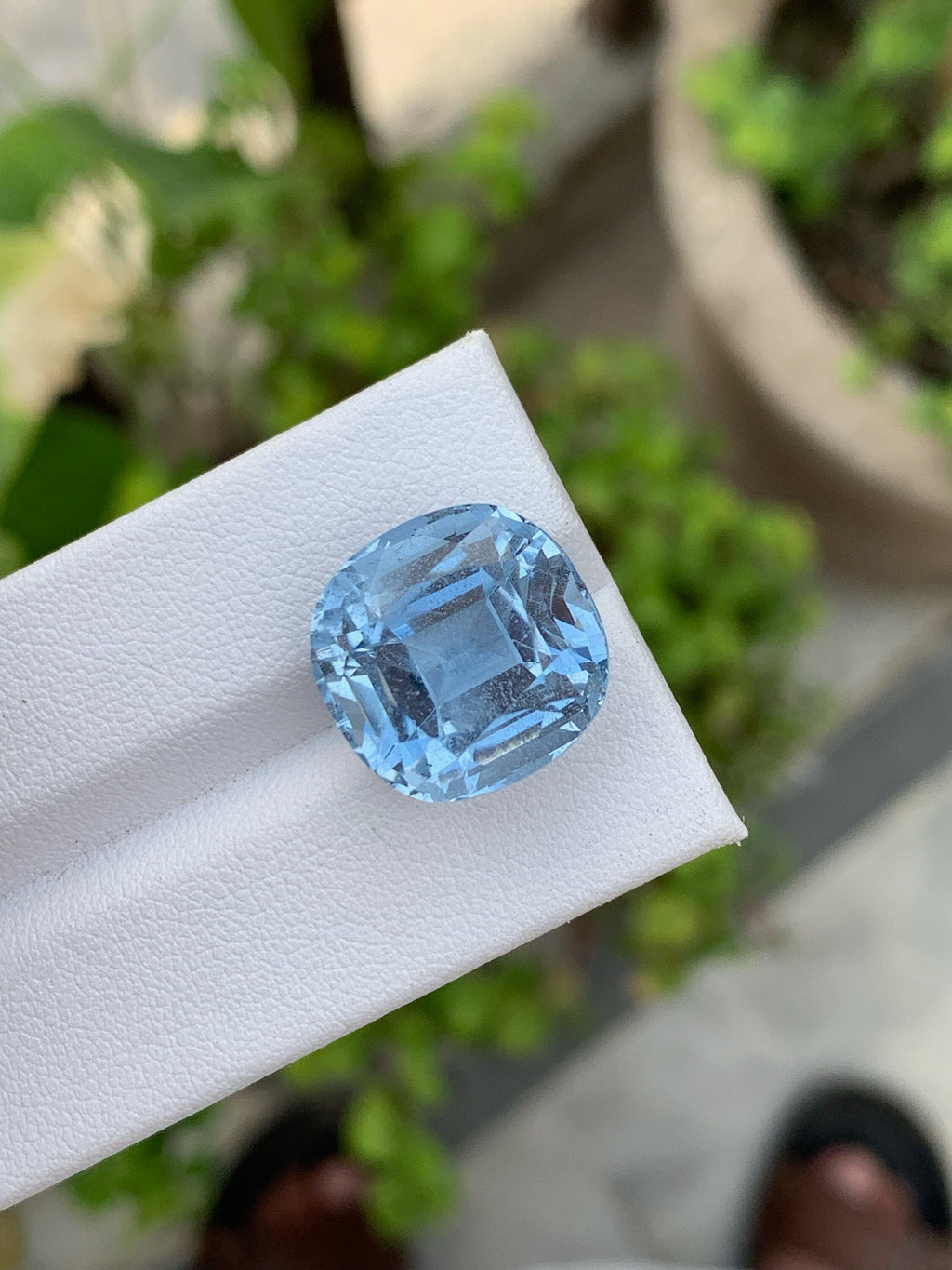 Santa Maria Aquamarine Beryl Gemstone: 17.75 Carat Cushion Cut