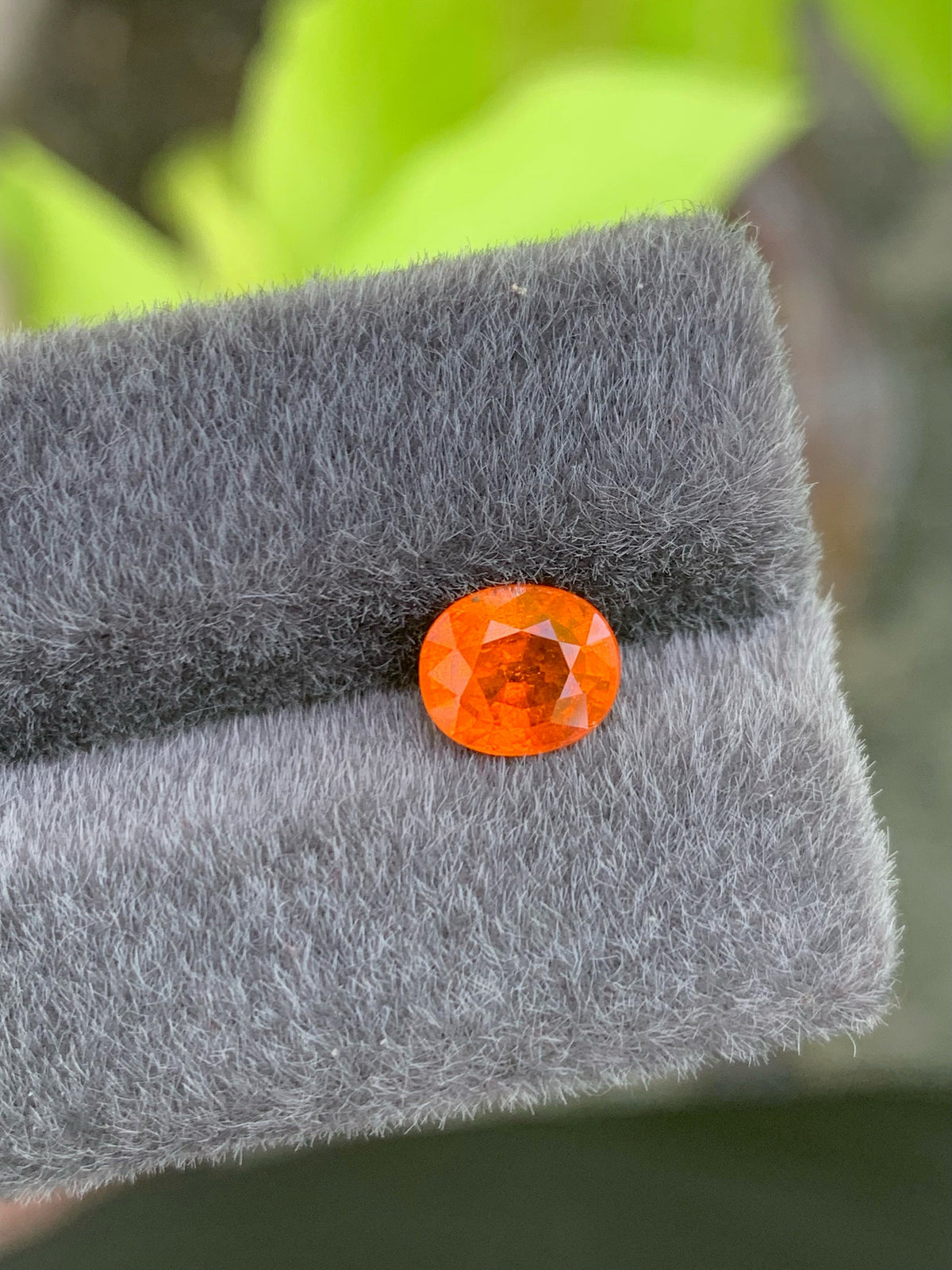 Natural Fanta Garnet Gemstone: Oval Cut Ring Stone, 2.60 CT