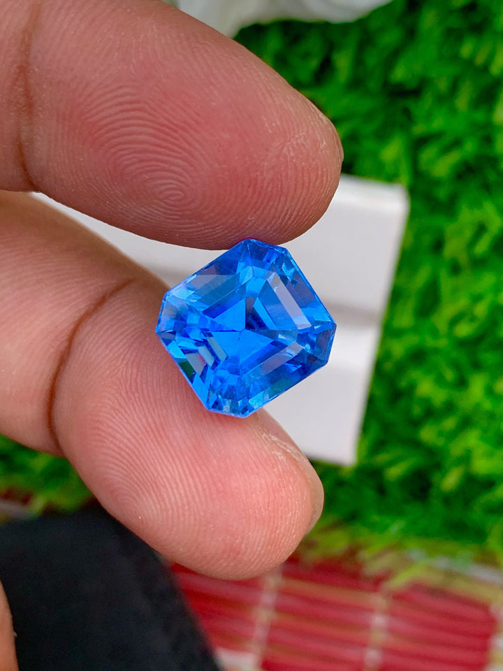 11.55 Carat Deep Blue Santa Maria Aquamarine Gemstone: Ascher Cut Loose Stone