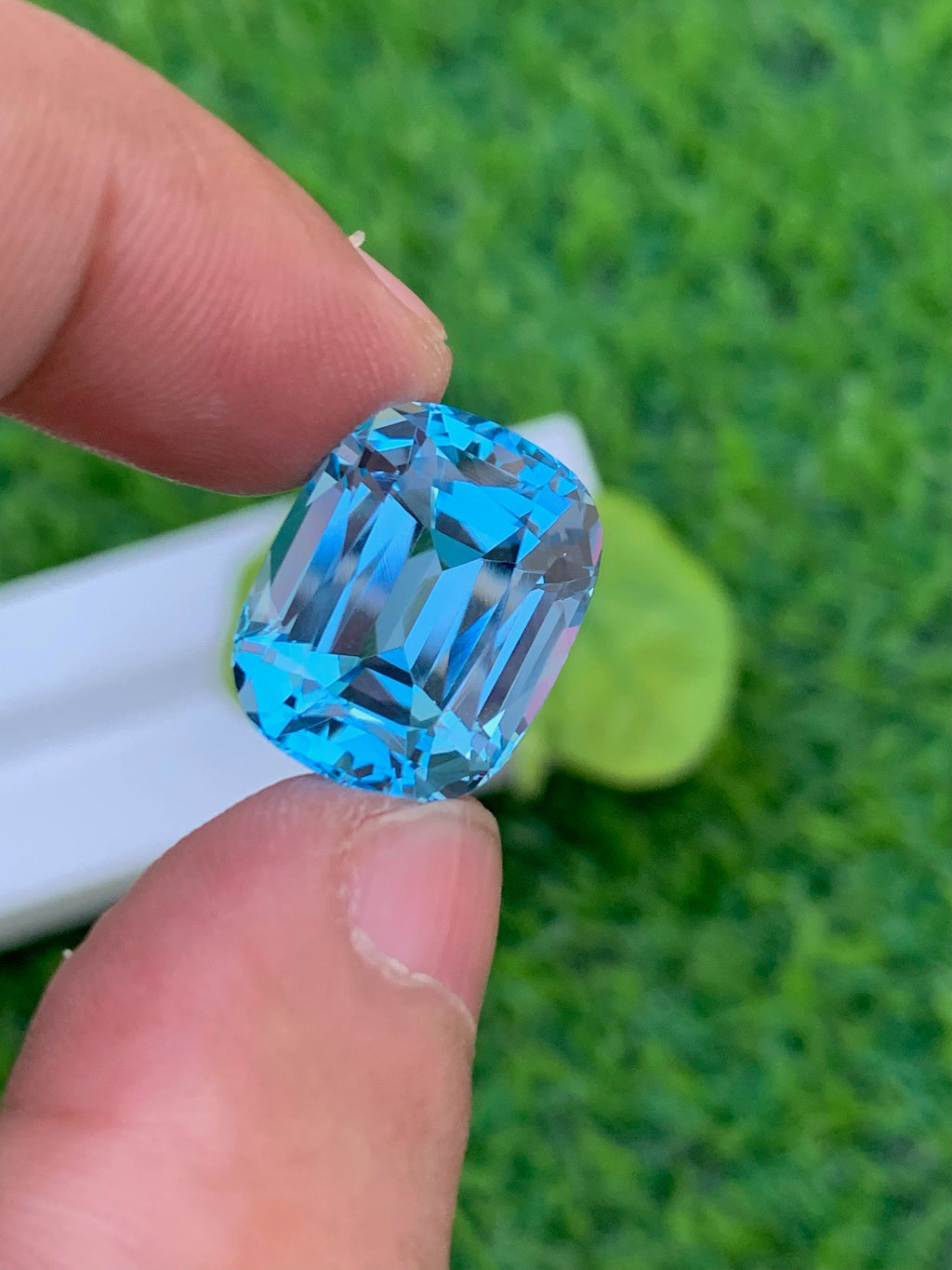 20.00 CT Swiss Blue Topaz Gemstone: Cushion Cut, Flawless