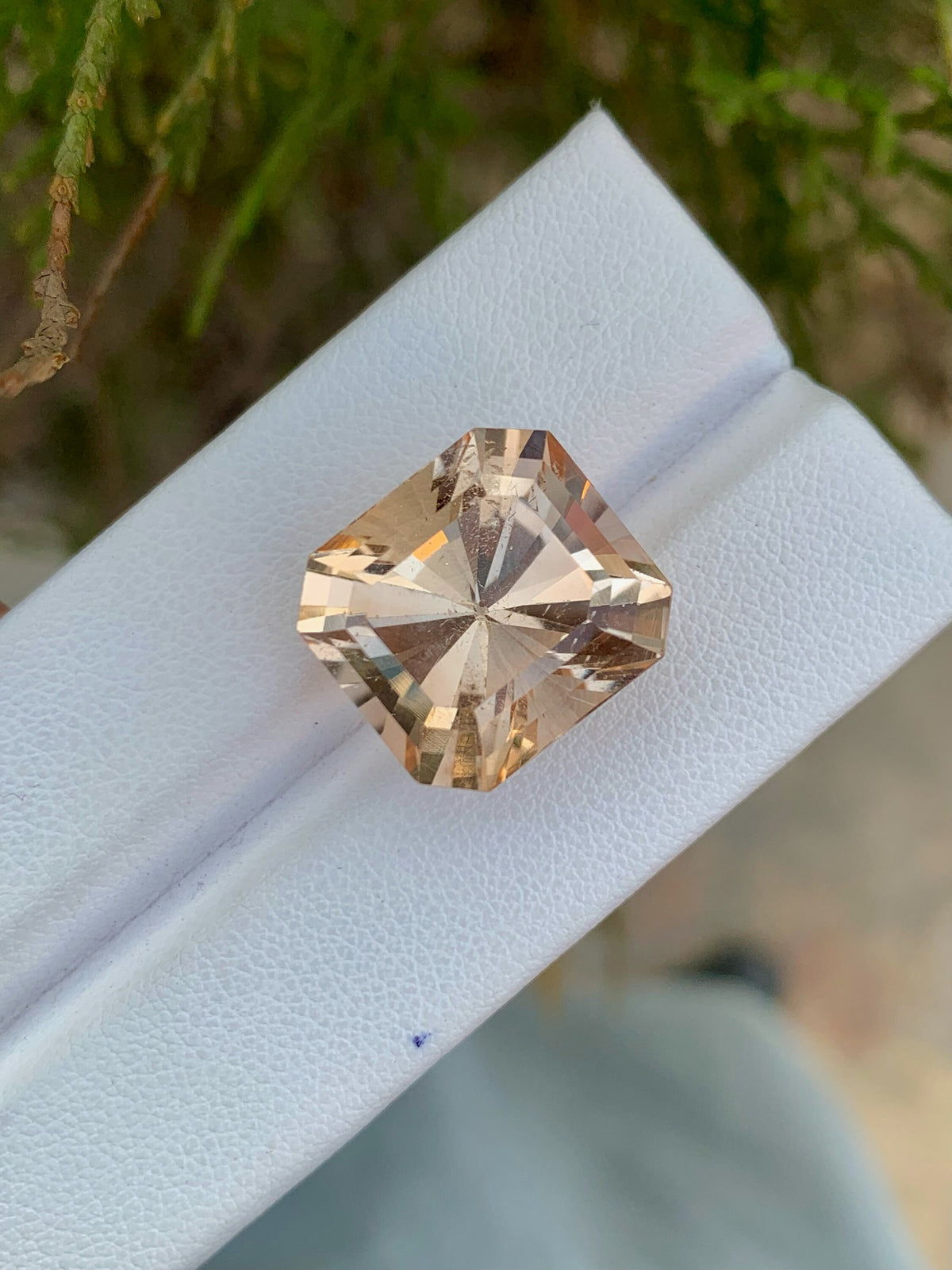 Faceted Yellow Topaz Gemstone: Fancy Cut Loose Stone, 24.45 CT