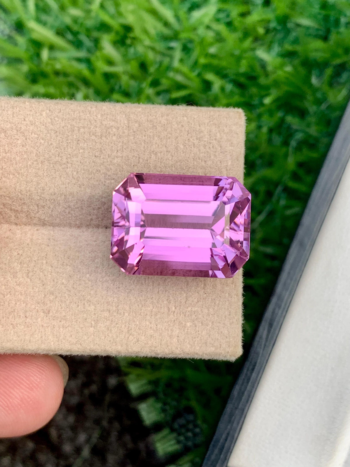 Emerald Cut Pink Kunzite Gemstone: 20.60 CT October Birthstone