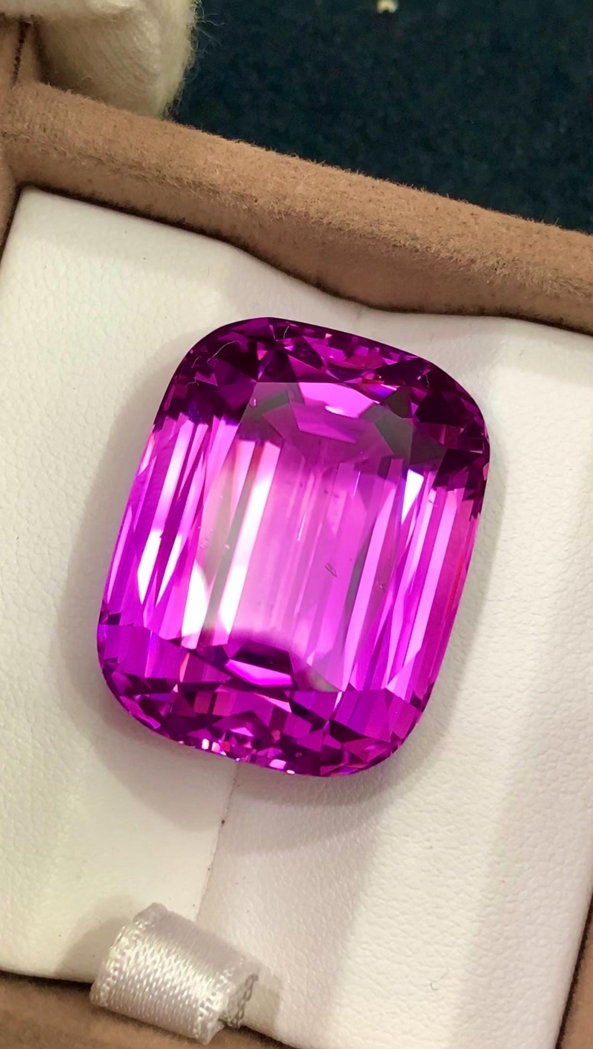 Pink Kunzite 85.85ct Cushion Cut Gemstone from Afghanistan – Elegant Sparkling Pink Gem