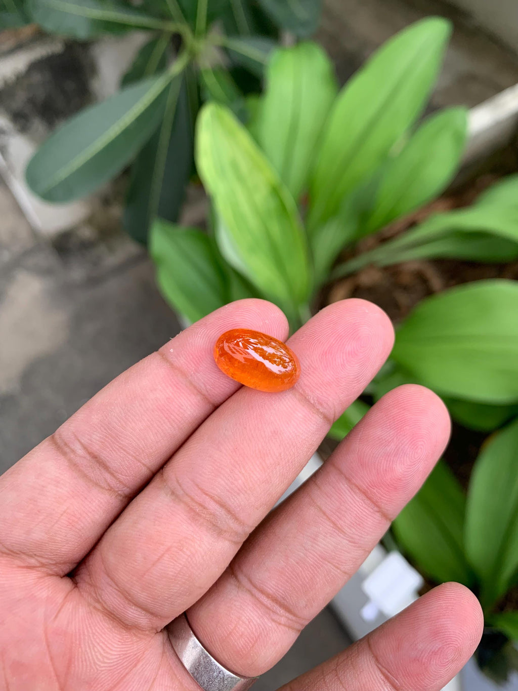 14.50 Carat Fanta Spessartite Garnet: Vivid Mandarin Orange Oval Gemstone