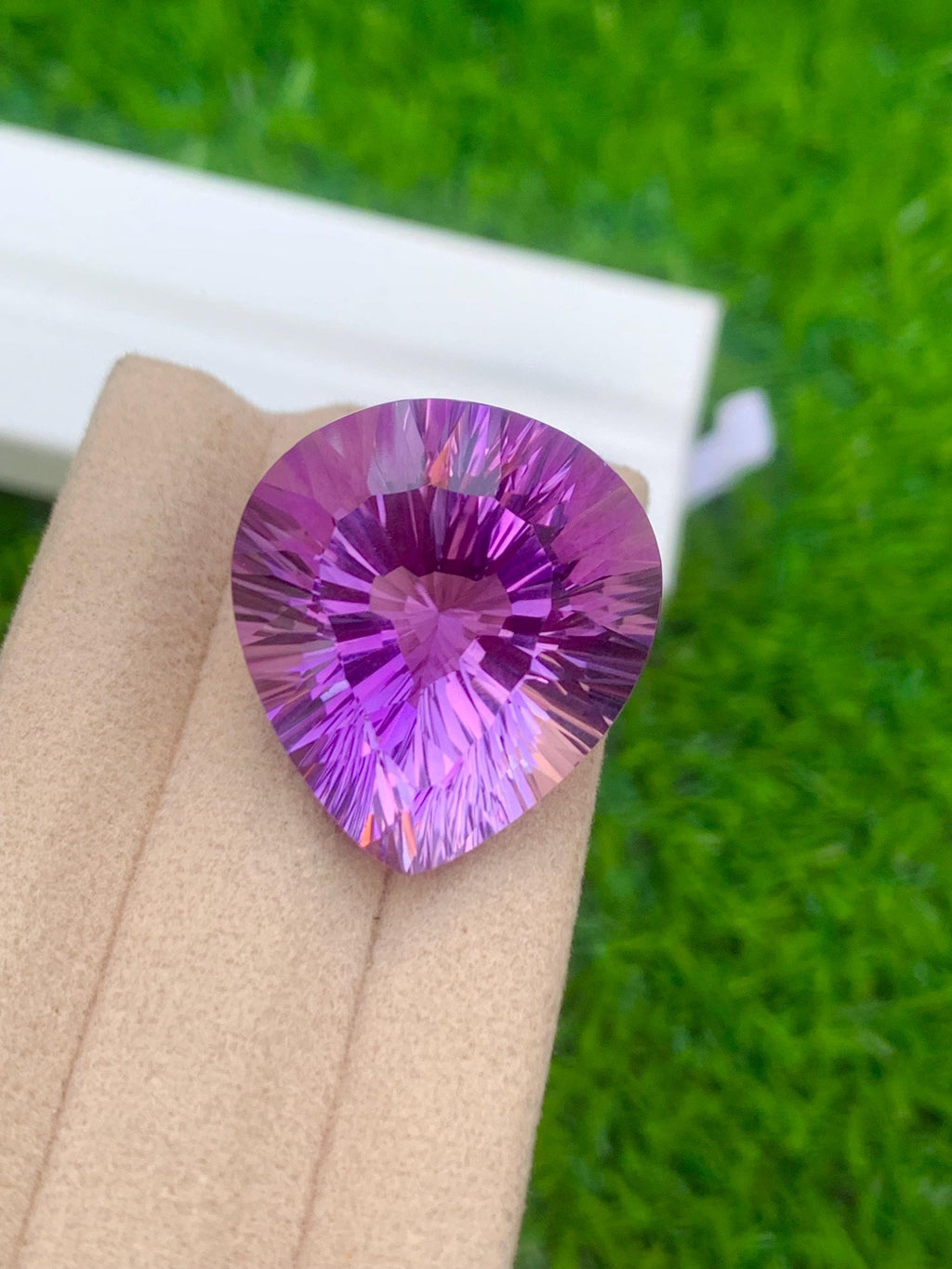 Trillion Cut Natural Amethyst Loose Gemstone: Royal Purple, 38.90 CT