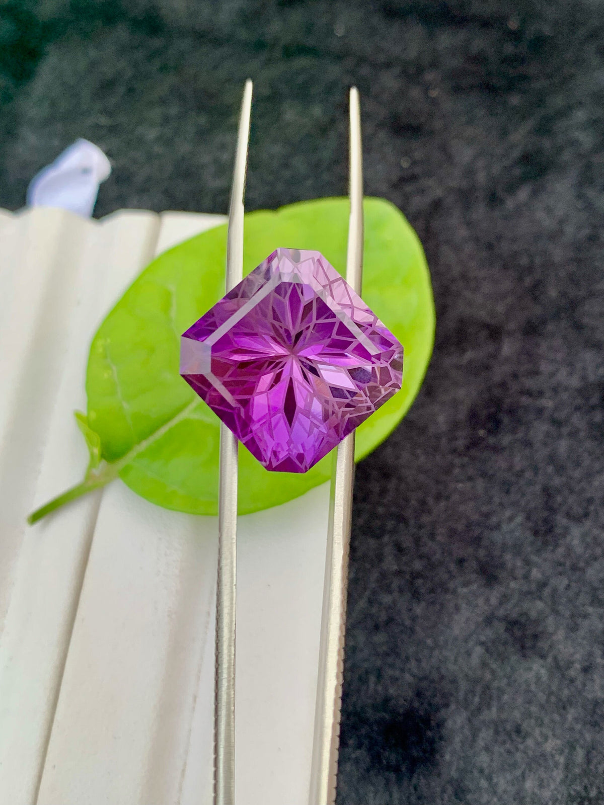 Deep Purple Amethyst Stone: 28.90 CTS, Square Asscher Cut Gem