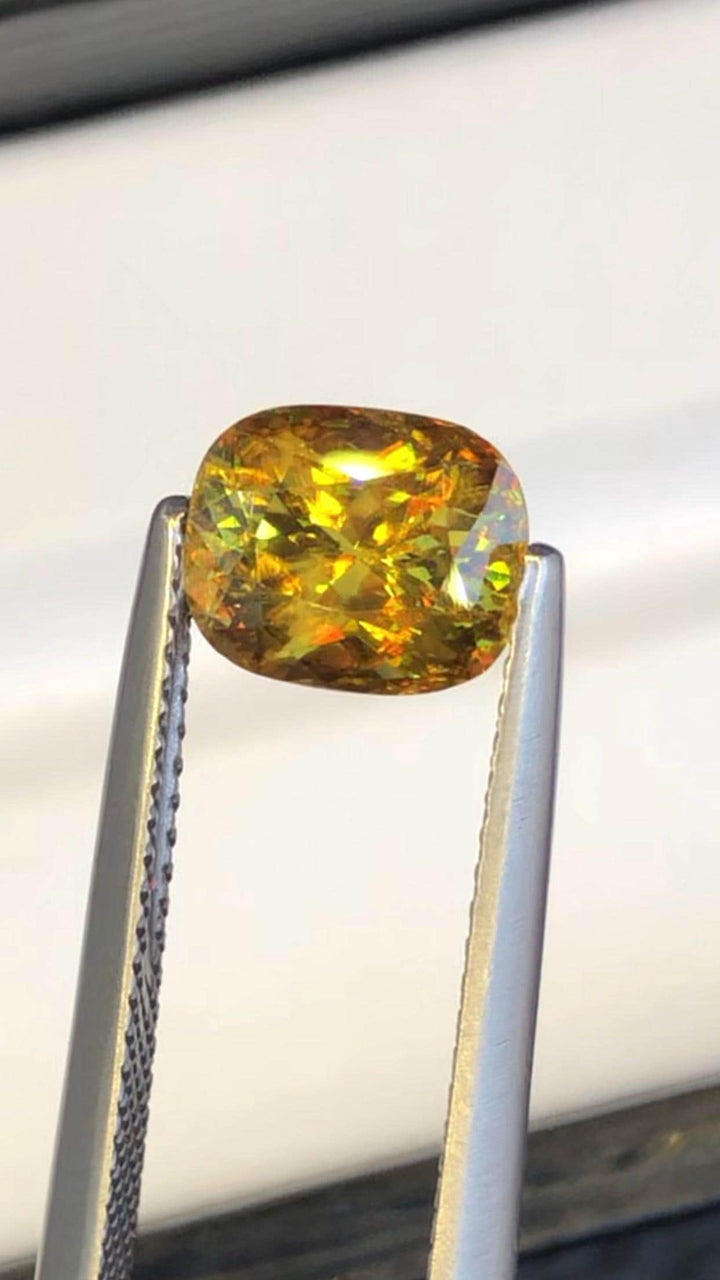 2.10 CT Cushion Cut Sphene Gemstone: Yellow/Red/Orange Titanite