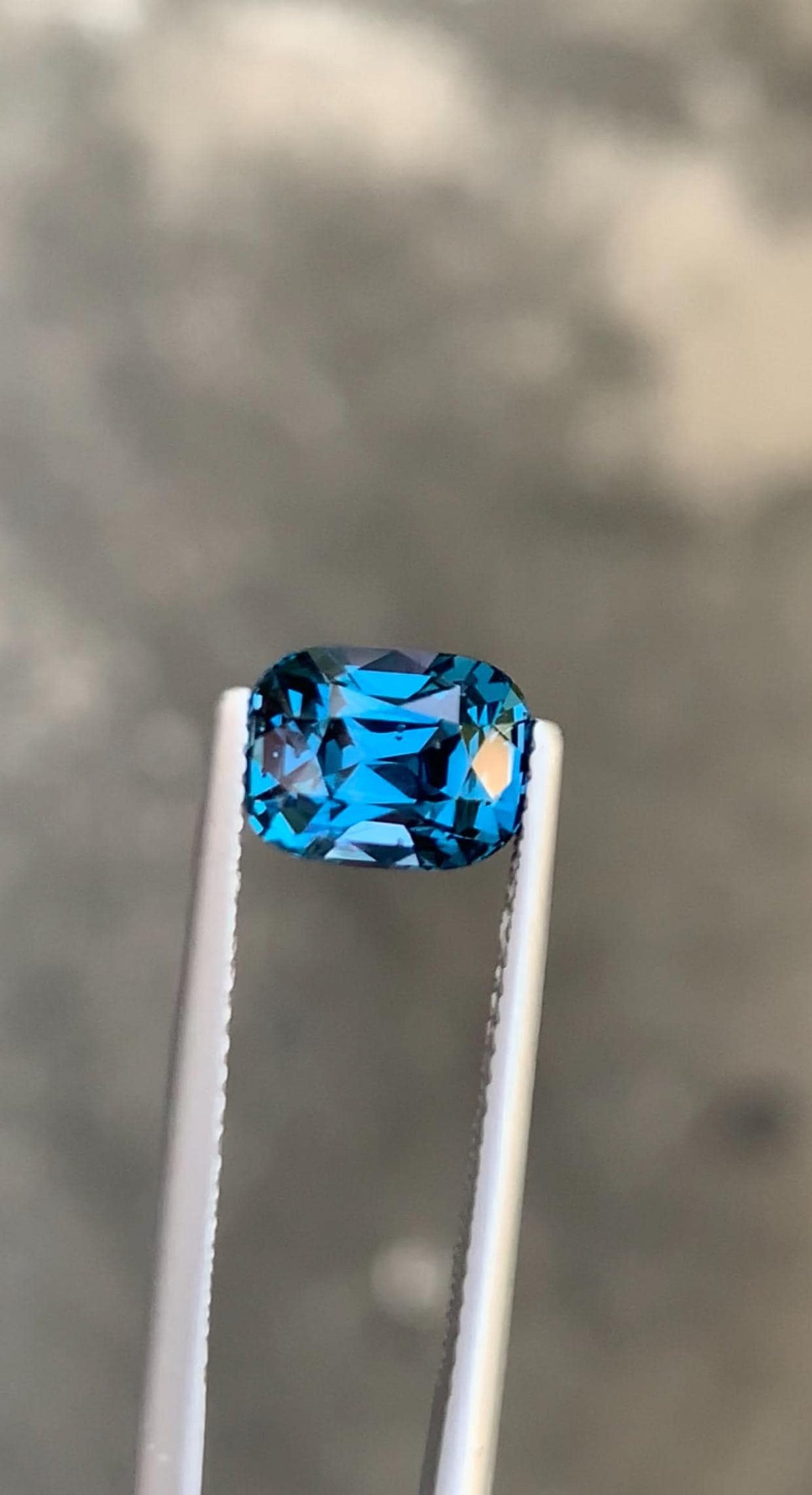 2.90ct Cobalt Blue Spinel Gemstone: Natural Untreated Faceted Collector's Stone