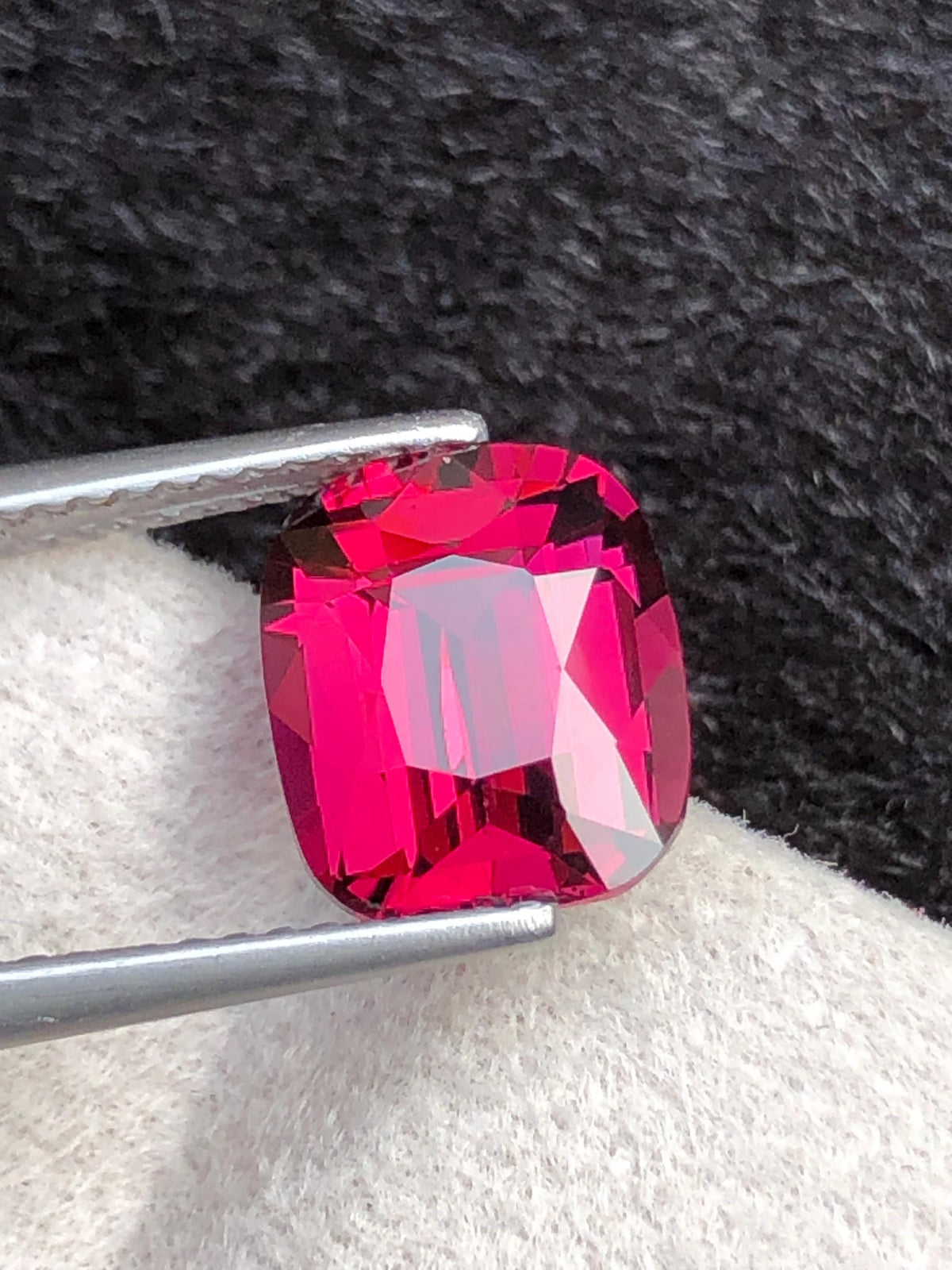 Tanga Mine Rhodolite Garnet 3.80ct Cushion Cut – Raspberry-Tone Tanzanian Gemstone