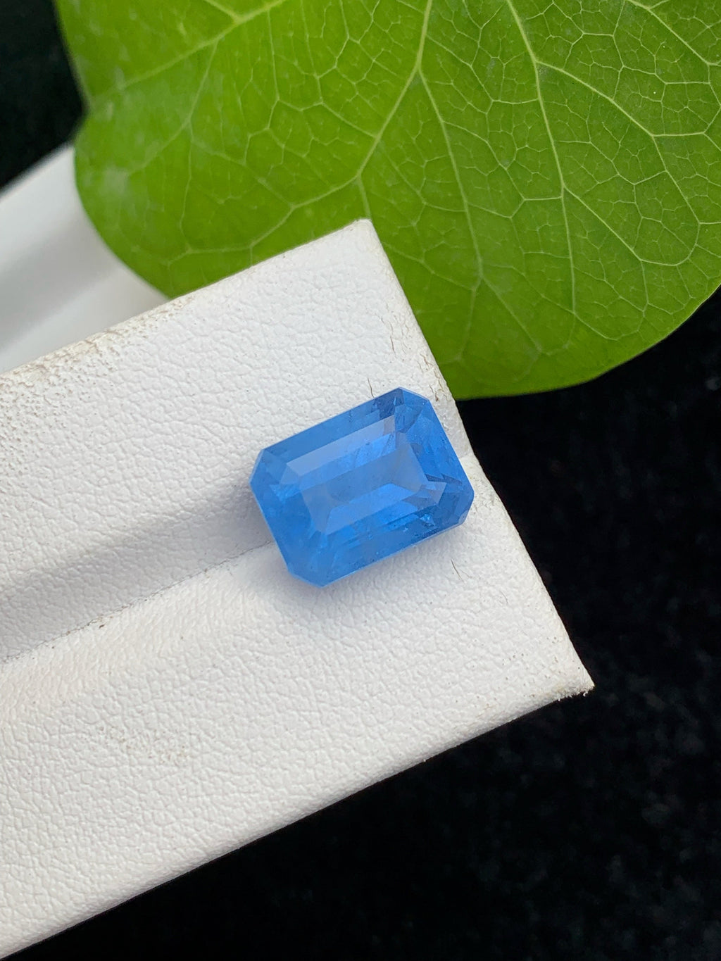 Santa Maria Aquamarine Gemstone: Emerald Cut Deep Blue Beryl, 6.15 CT