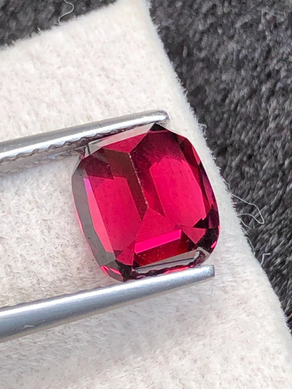 Rhodolite Garnet 3.09ct Cushion Cut Raspberry Pink from Tanzania