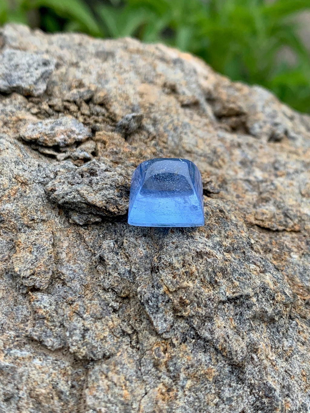 Mariner Blue Aquamarine Sugarloaf Cabochon: March Birthstone, 15.70 CT
