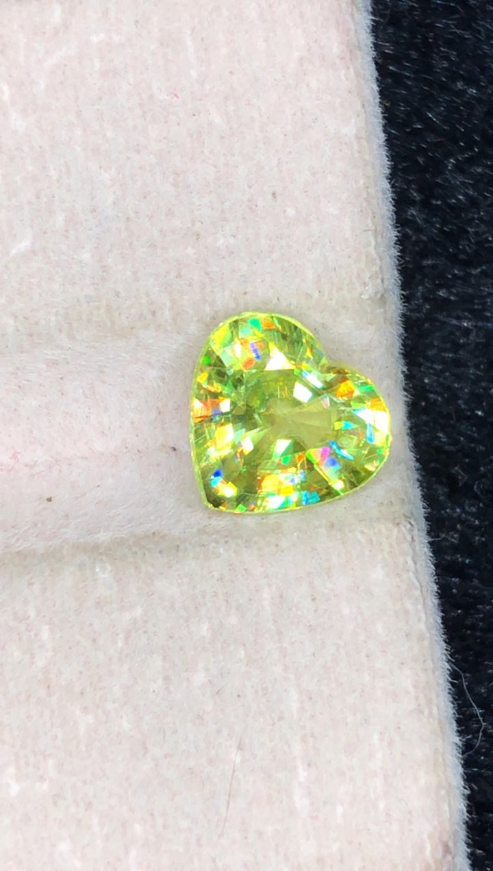 Heart Shape Green Sphene Gemstone: 1.45 ct, Pakistan Origin