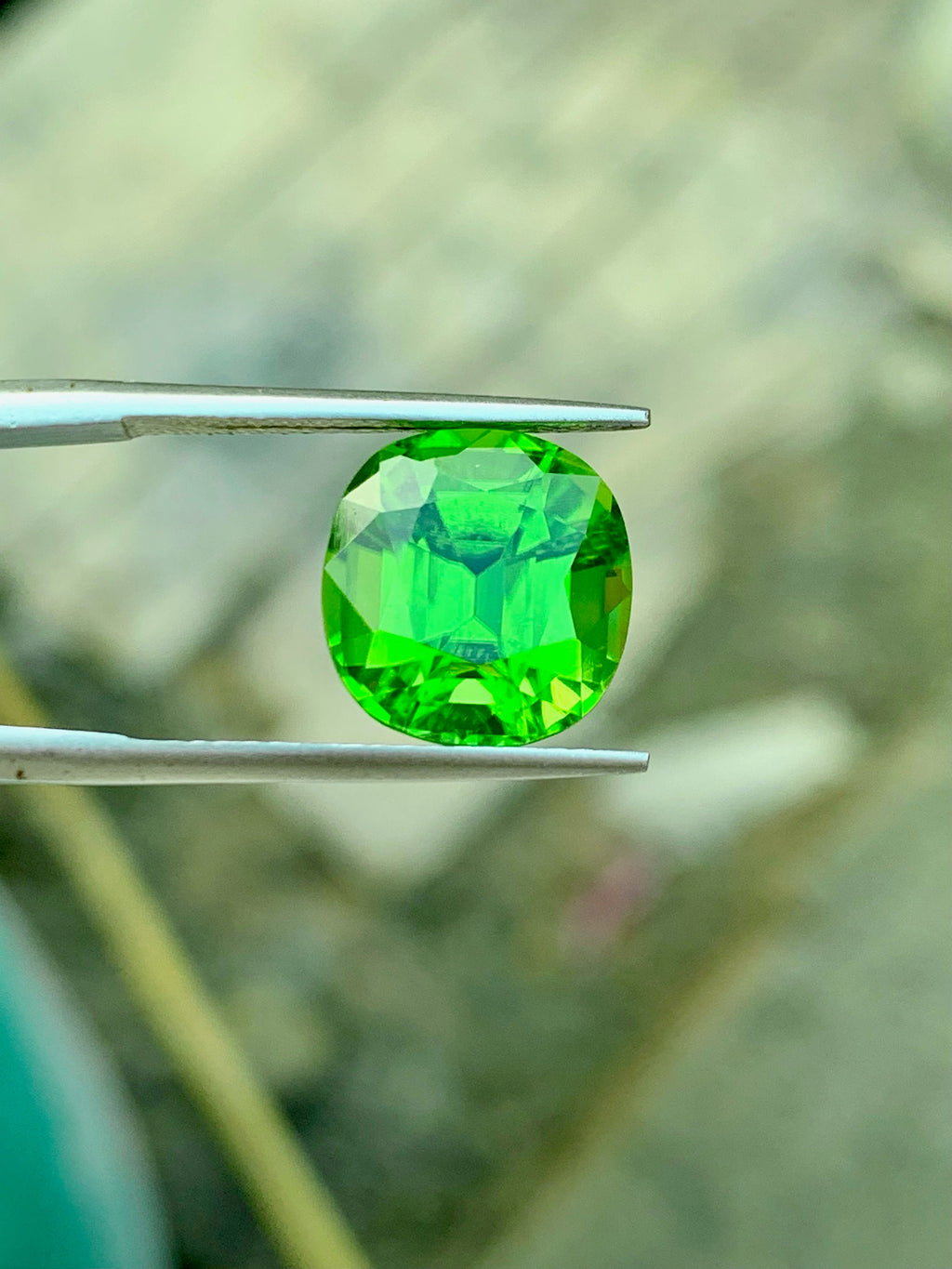 Olive Green Peridot Gemstone: 6.35 CT Natural Cushion Cut
