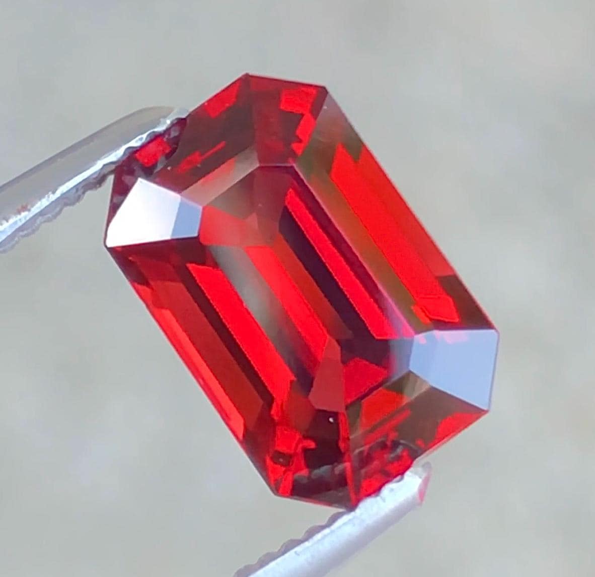Premium 2.25 Cts Vivid Red Burma Spinel,NO HEAT Gem Quality Spinel